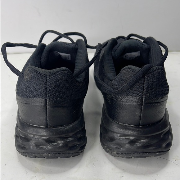 Nike Women's Black Sneakers - Picture 3 of 6